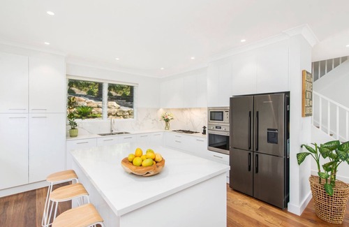 Newport Casa | El Nido - showcasing magical views of Newport Beach