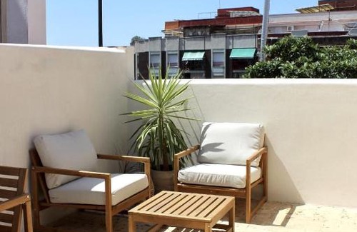 Collblanc y La Torrassa Apartamento | El Niu Apartamentos con terraza Camp Nou