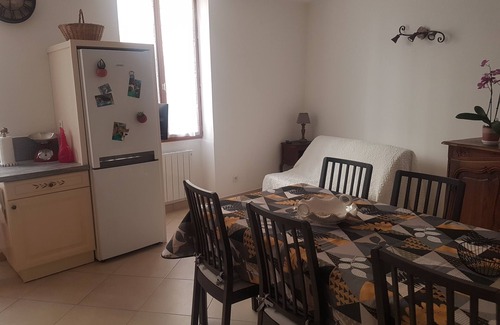 Castellane Casa | El Oustalet Del Pintre, cosy home in Castellane