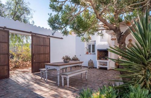 Pujaire Casa | El patio del Fraile
