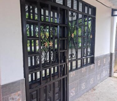 Lejanias Apartamento | El Prado Hostal