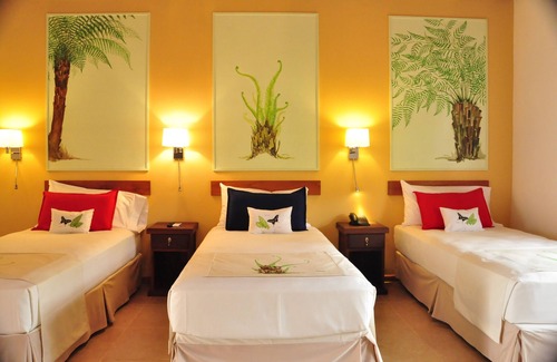 Zona Granja Hotel | El Pueblito Iguazu