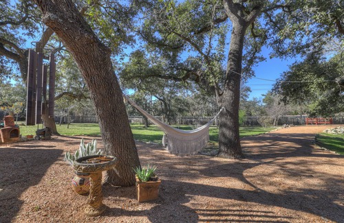 Driftwood Casa | El Ranchito on 5.78 Acres