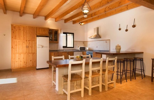 Pollensa Chalet De Esquí | El reconet de n'Aina ** Villa tranquila muy cerca de todos los sitios. Wifi, AACC, estacionamiento