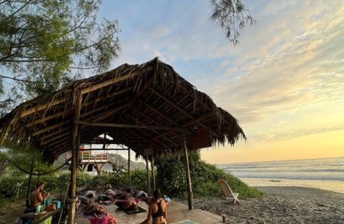 Manglaralto Casa | El Refugio Ayampe