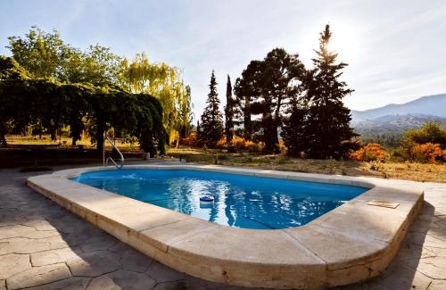Huescar Chalet De Esquí | El Rincón del Guardal, Alojamiento Rural y Guías de Montaña