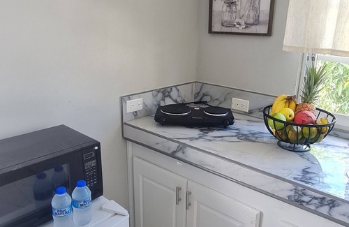 Tunapuna Apartamento | El Rincón- Hermosa Vista, a spacious studio apt. which caters to your every need