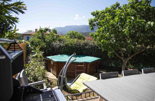 Corneilla-de-Conflent Apartamento | El Solà Spacieux studio avec accès jardin et piscine