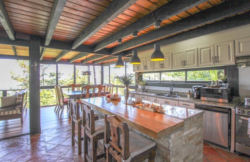 Jarabacoa Chalet De Esquí | El Sueño Chalet, Quintas del Bosque, Jarabacoa! Stunning Mountain Views!