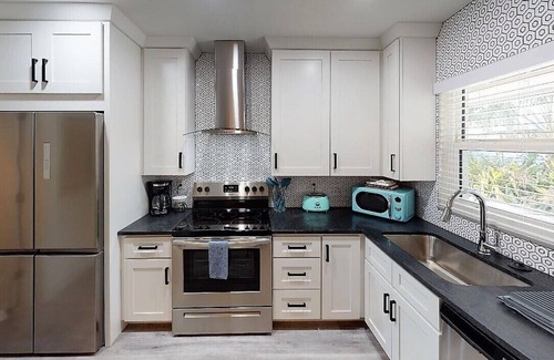 Downtown Apartamento | El Tropicale Vacation Rentals