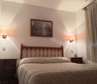 La Pradera de Navalhorno Casa | el valle hostal restaurante
