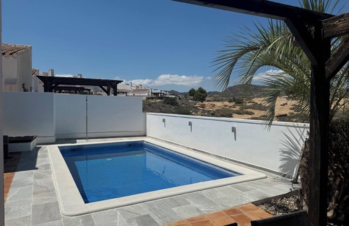 Caserio Los Tarquinos Villa | El Valle Golf Resort. Piscina privada, bañera de hidromasaje, gimnasio, vista al campo, zona tranquila