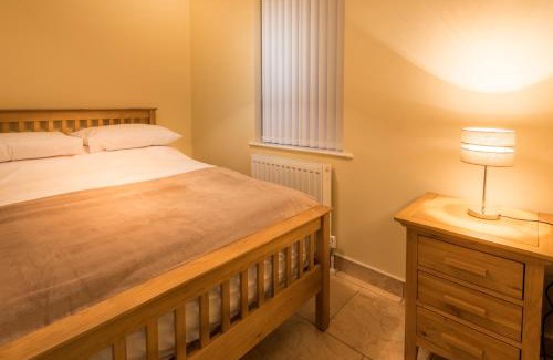 Londonderry Casa | Elagh Cottages