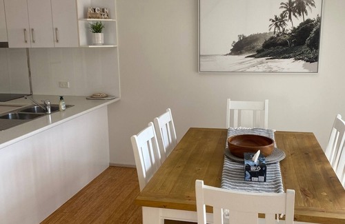Elanora Casa | Elanora Escape Pet Friendly 3 bedroom 2 bath family home