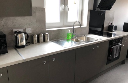 Peterborough Apartamento | ELD1 - Large 2 bedrooms, Complimentary Netflix & Parking