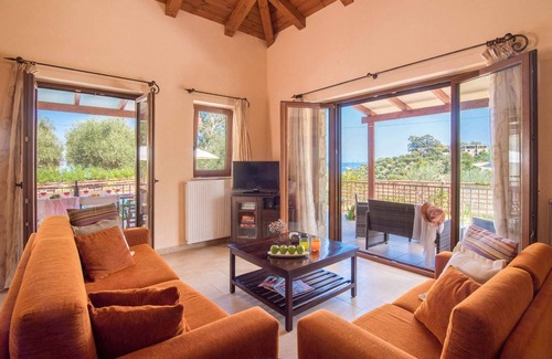 Argassi Villa | Elegance Villas