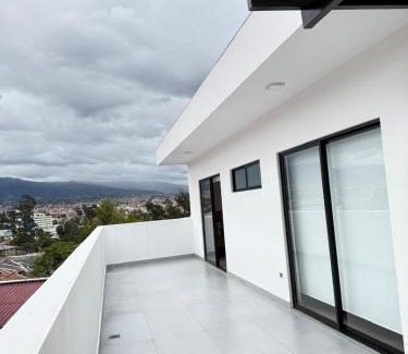 Huayna-Cápac Apartamento | Elegancia y Lujo en PentHouse a estrenar en Cuenca