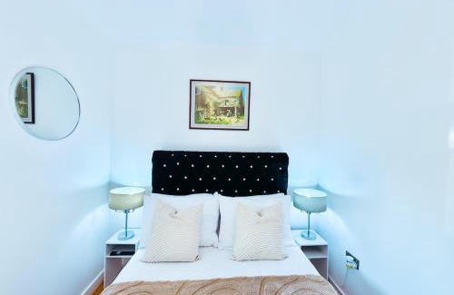 Pudsey Apartamento | Elegant 1 bed flat, Sleeps 4, Free parking, Pet friendly, Pudsey, Leeds