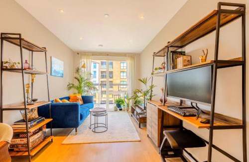 St. Dunstan's Apartamento | Elegant 1BR Apartment, 5 Min Limehouse DLR Station