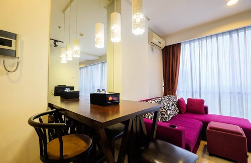 Bangka Apartamento | Elegant 1BR Apartment at Kemang Mansion