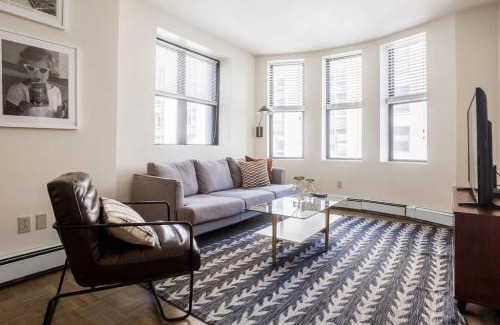 Downtown Boston Apartamento | Elegant 2 bed 2 bath furnished apartment in FiDi
