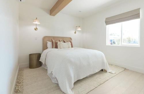 Carlsbad Village Casa | Elegant 2BR with Outdoor Space