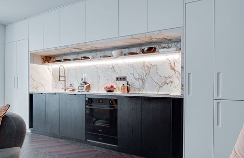 Oude Pijp Apartamento | Elegant 3-Room Apartment with AC , Located in the Heart of De Pijp