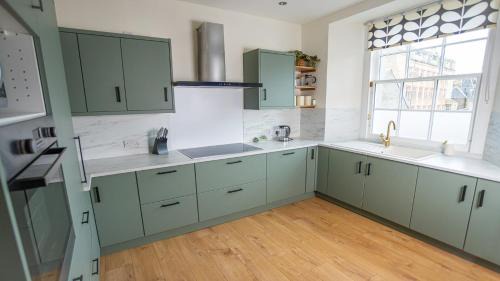 Perth Apartamento | Elegant 3BD Georgian Retreat in Perth City Centre