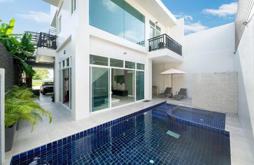 Ban Saiyuan Apartamento | Elegant 3BR Private Pool Villa Sara near Naiharn