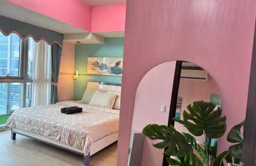 Bonifacio Global City Apartamento | Elegant 4BR with balcony and bathtub in Uptown BGC