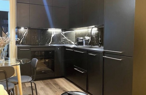Certosa Apartamento | Elegant 80sqm near Sempione