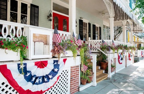 Cape May Casa | Elegant Adults-Only Escape: Two Modern Guestrooms in a 1879 Historic Gem