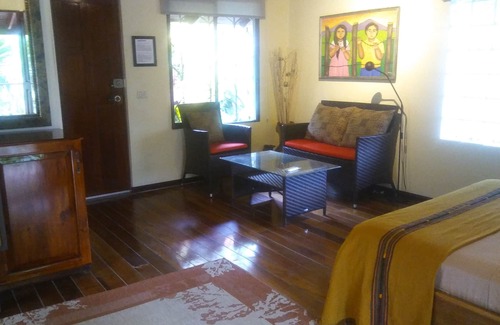 El Cerro Casa | Elegant Adults only Guesthouse