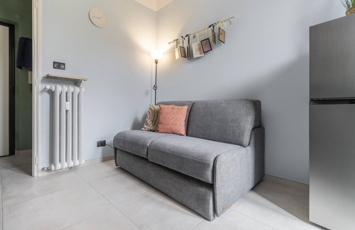 Parella Apartamento | Elegant and functional suite convenient to the city center accessorized with everything