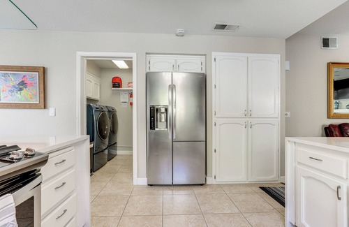 Antelope Casa | Elegant Antelope Home w/Pool, Spa & Sauna!