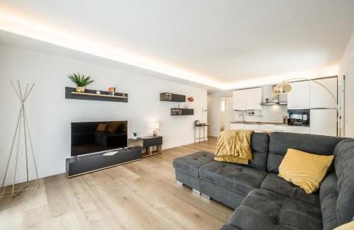 Faenza Apartamento | Elegant Apartment - Free WiFi, Private Parking & Air Conditioning
