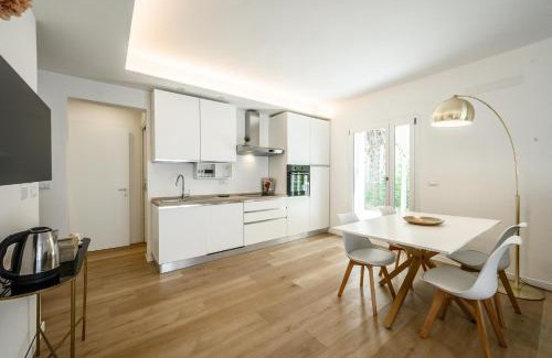 Faenza Apartamento | Elegant Apartment - Free WiFi, Private Parking & Air Conditioning
