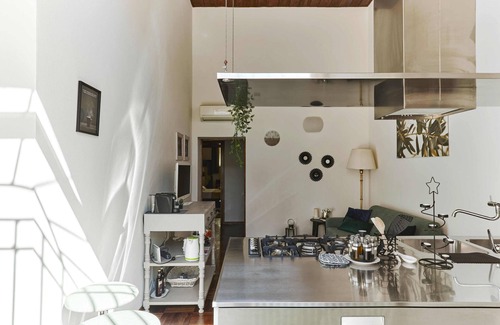 Ponte Abbadesse Apartamento | Elegant apartment in historic building city center