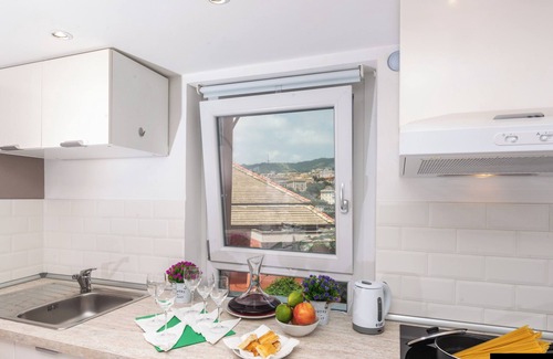 Maddalena Apartamento | Elegant Apartment with a Breathtaking View over the Renaissance Genoa.