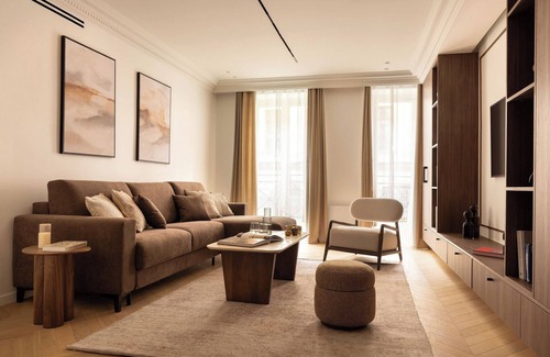 2nd Arrondissement Apartamento | Elegant Appt- Ac-2br-6p- Musee du Louvre