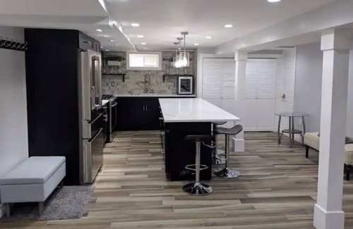 Valley Stream Apartamento | Elegant basement apartment 15min from JFK +Parking