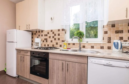 Brsec Apartamento | Elegant Brsec Apartments with Sea View - Three Bedroom Apartment with Sea View