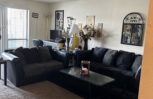 Gillette Apartamento | Elegant ,but cozy apartment within walking distance of lots of great places .