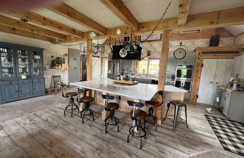 Sanbornton Chalet De Esquí | Elegant Chalet Mountain Views