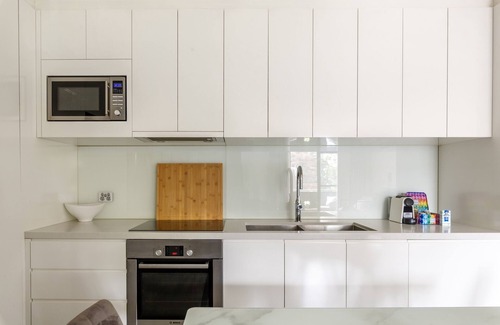 Redfern Apartamento | Elegant City Retreat Close to Sydney’s CBD