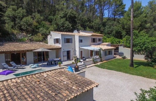 Andraitx Casa | Elegante refugio rural cerca de la ciudad de Andratx con impresionantes vistas en Andratx.