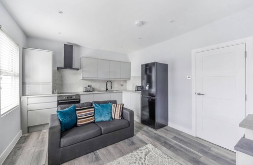 Addiscombe Apartamento | Baño Privado-Apartamento-Lujoso-Vista al Jardín-Elegant & Cozy