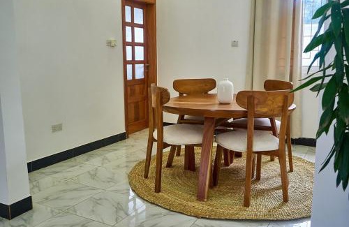 Kunduchi Apartamento | Elegant Dar Suburb Hideaway2