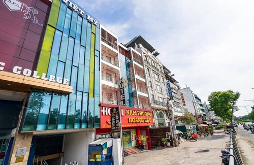 Binh Chanh Casa | Elegant Deluxe Accommodation in Hoang Hau, Vietnam