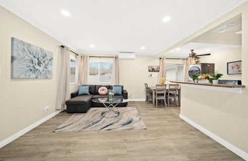 Alhambra Casa | Elegant Exclusive Escape In Downtown Los Angeles